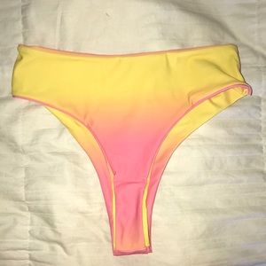 NWOT Zaful High Waisted Ombre Bottom